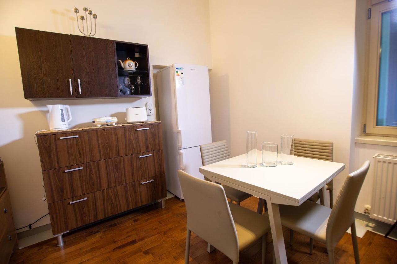 Alessia Apartment In The Old Town Тимишоара Екстериор снимка